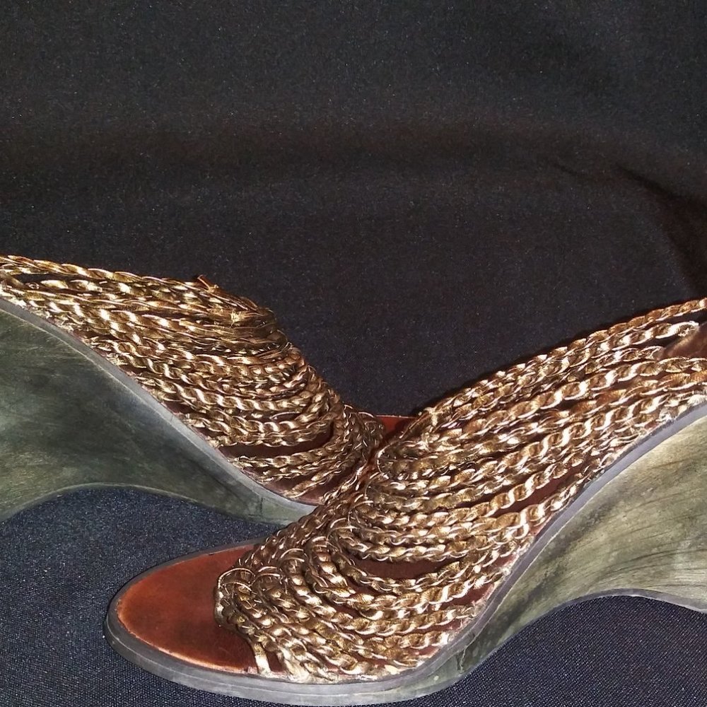 Spiegel braided Open Toe Wood Wedge slide in Shoes - Picture 3 of 5